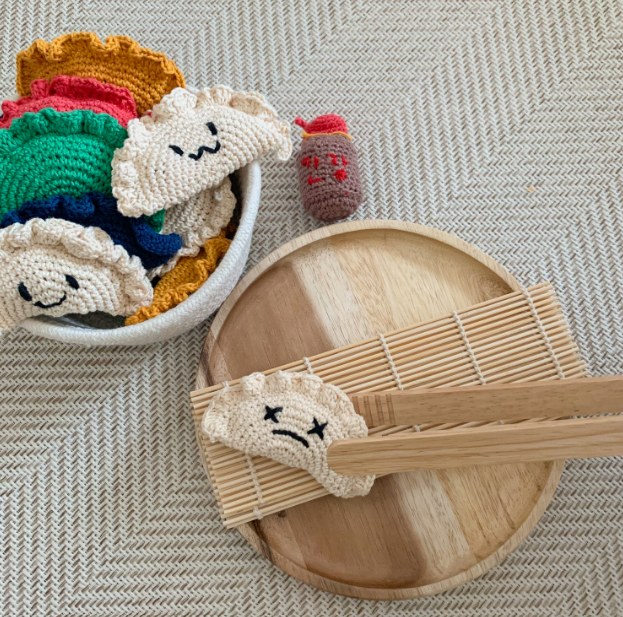 Mandu Squeaky Rattle Set (3pc) — view 3